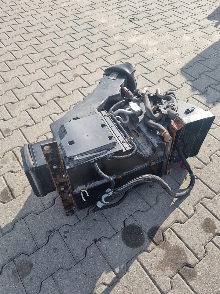 RENAULT NAGRZEWNICA RENAULT MAGNUM DXI LIFT VEGA - Calefacción/ Ventilación para Camión: foto 2 RENAULT NAGRZEWNICA RENAULT MAGNUM DXI LIFT VEGA - Calefacción/ Ventilación para Camión: foto 2