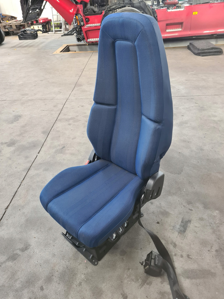 VOLVO FOTEL PNEUMATYCZNY KIEROWCY LEWY VOLVO FH 5 FM 5 - Asiento para Camión: foto 5 VOLVO FOTEL PNEUMATYCZNY KIEROWCY LEWY VOLVO FH 5 FM 5 - Asiento para Camión: foto 5