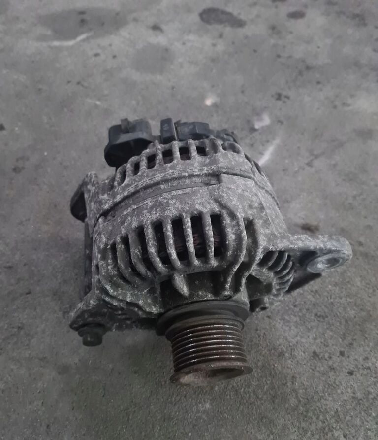 Volvo ALTERNATOR ORYGINAŁ 150A FH 16 D16K EURO 6 22591479 Volvo 150A VOLVO FH 16 D16K EURO 6 - Alternador para Camión: foto 1 Volvo ALTERNATOR ORYGINAŁ 150A FH 16 D16K EURO 6 22591479 Volvo 150A VOLVO FH 16 D16K EURO 6 - Alternador para Camión: foto 1