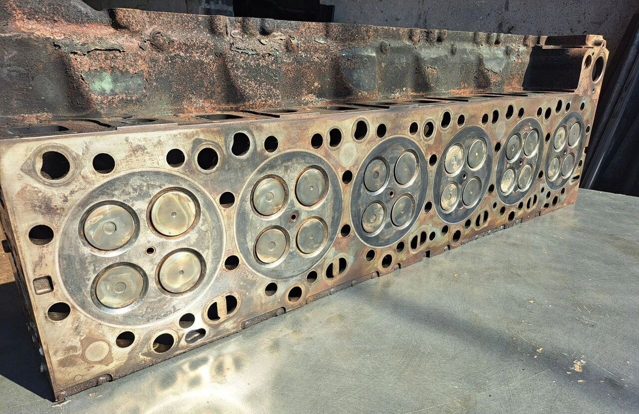 Volvo GŁOWICA SILNIKA FH 16 D16E Volvo - Cabezal de bloque para Camión: foto 1 Volvo GŁOWICA SILNIKA FH 16 D16E Volvo - Cabezal de bloque para Camión: foto 1