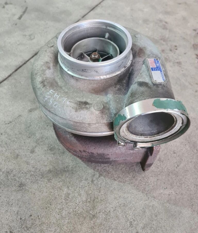 Volvo TURBINA TURBOSPRĘŻARKA FH 16 D16K 750 EURO 6 21899680 HE600FG Volvo VOLVO FH 16 D16K 750 EURO 6 21899680 HE600FG - Turbocompresor para Camión: foto 1 Volvo TURBINA TURBOSPRĘŻARKA FH 16 D16K 750 EURO 6 21899680 HE600FG Volvo VOLVO FH 16 D16K 750 EURO 6 21899680 HE600FG - Turbocompresor para Camión: foto 1