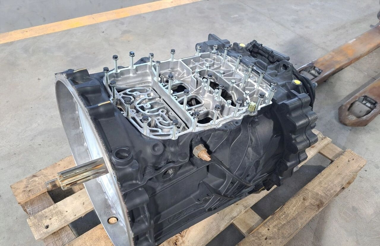 ZF TRAXON - Caja de cambios para Camión: foto 1 ZF TRAXON - Caja de cambios para Camión: foto 1