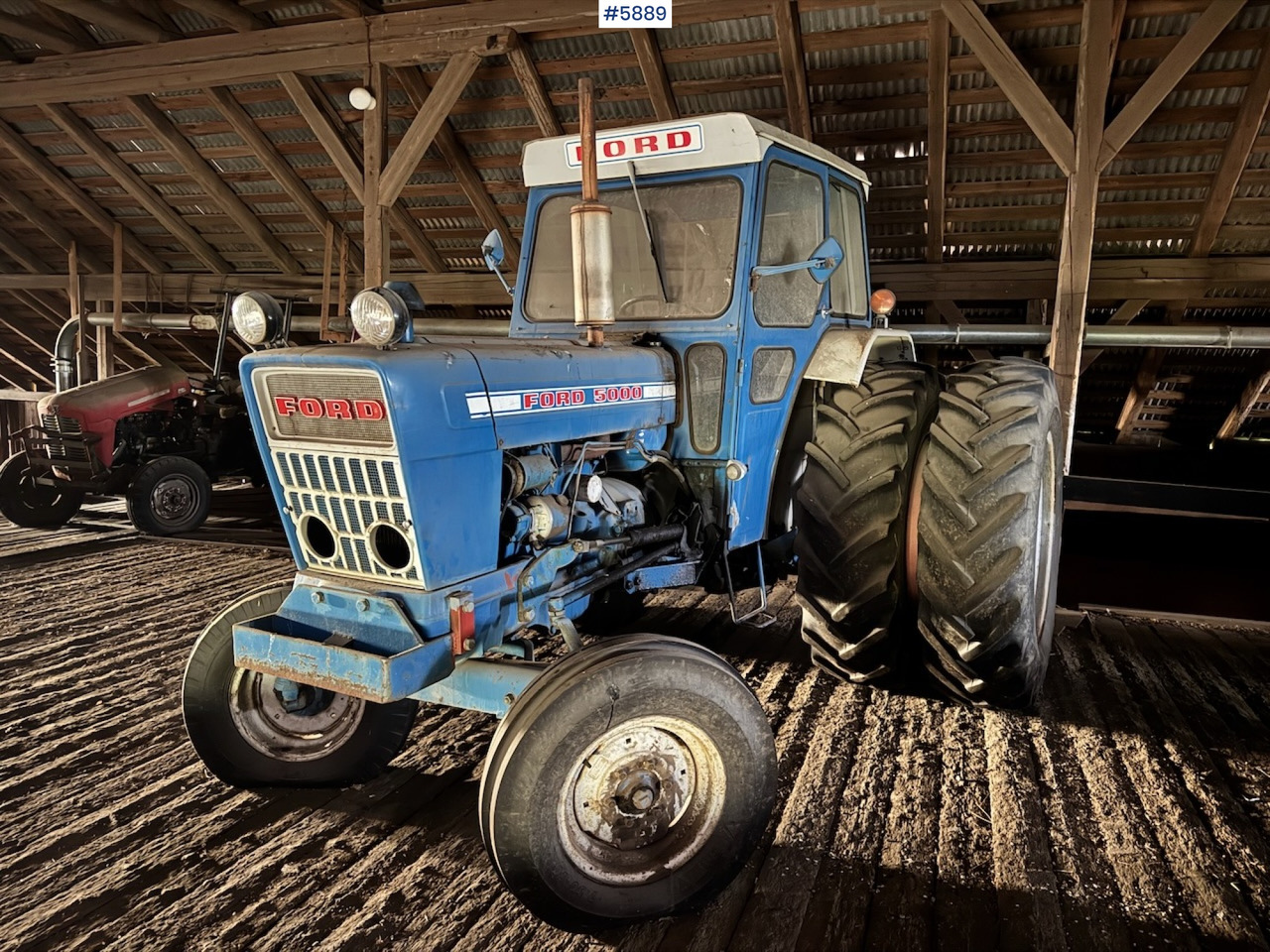 1975 Ford 5000 w/ Twin Wheels - Tractor: foto 1 1975 Ford 5000 w/ Twin Wheels - Tractor: foto 1