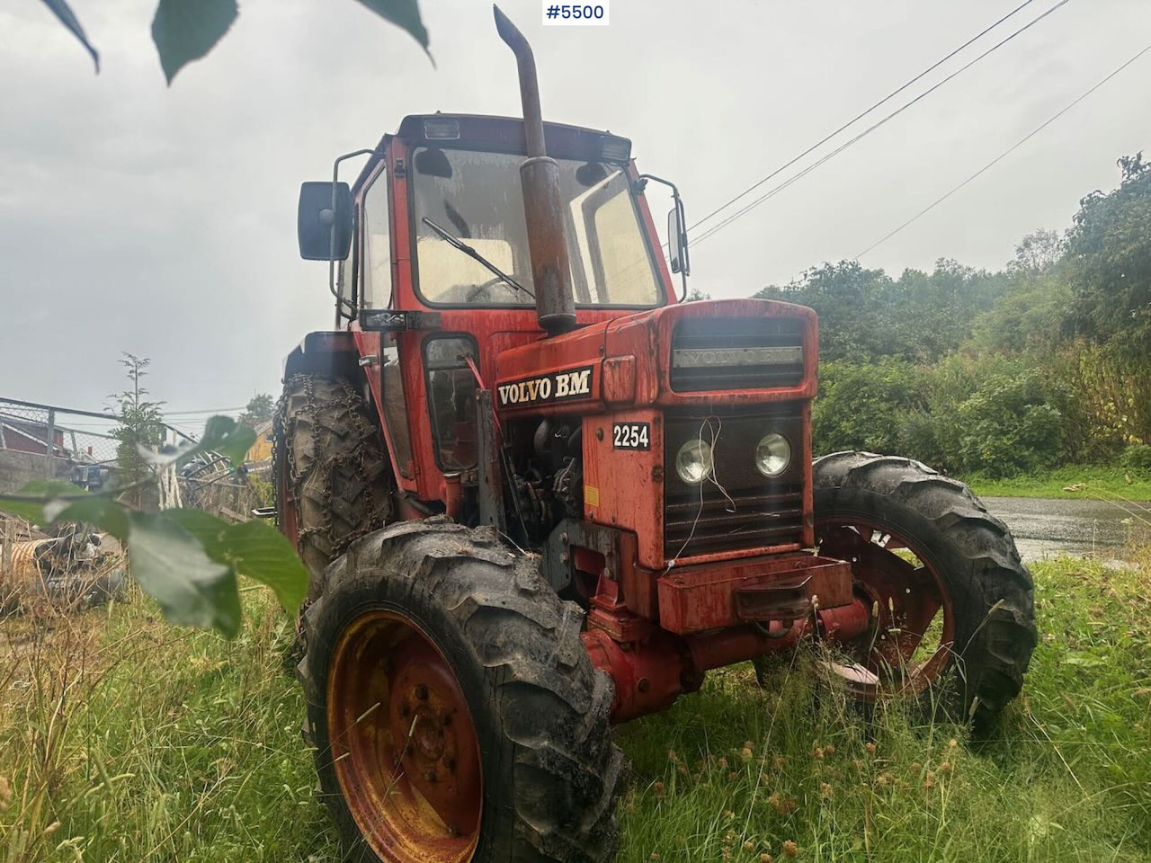 1979 Volvo BM 2254 tractor with front loader and chains. SEE VIDEO. - Tractor: foto 5 1979 Volvo BM 2254 tractor with front loader and chains. SEE VIDEO. - Tractor: foto 5