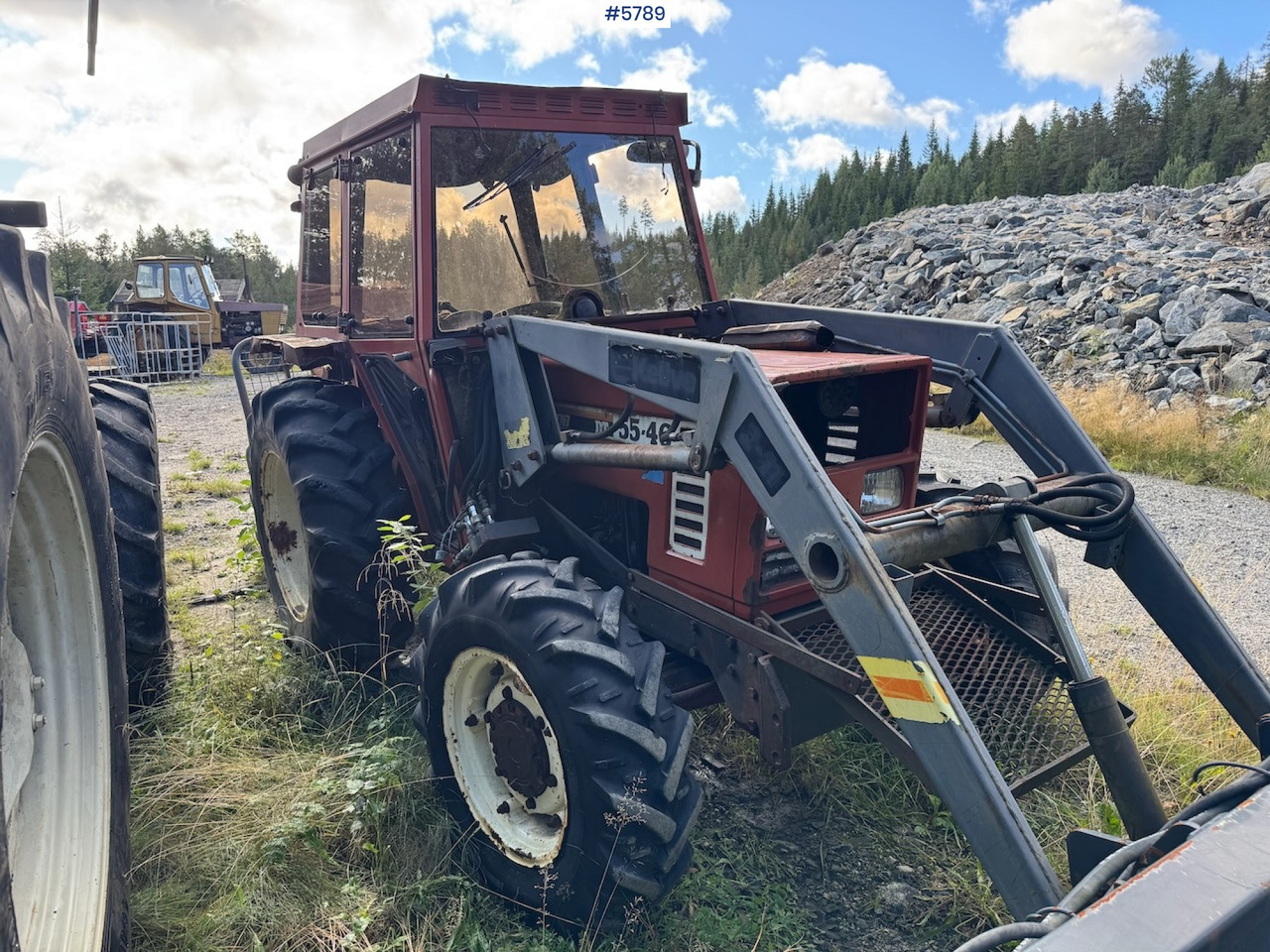 1986 Fiat 55-46 DT w/ front loader. - Tractor: foto 4 1986 Fiat 55-46 DT w/ front loader. - Tractor: foto 4