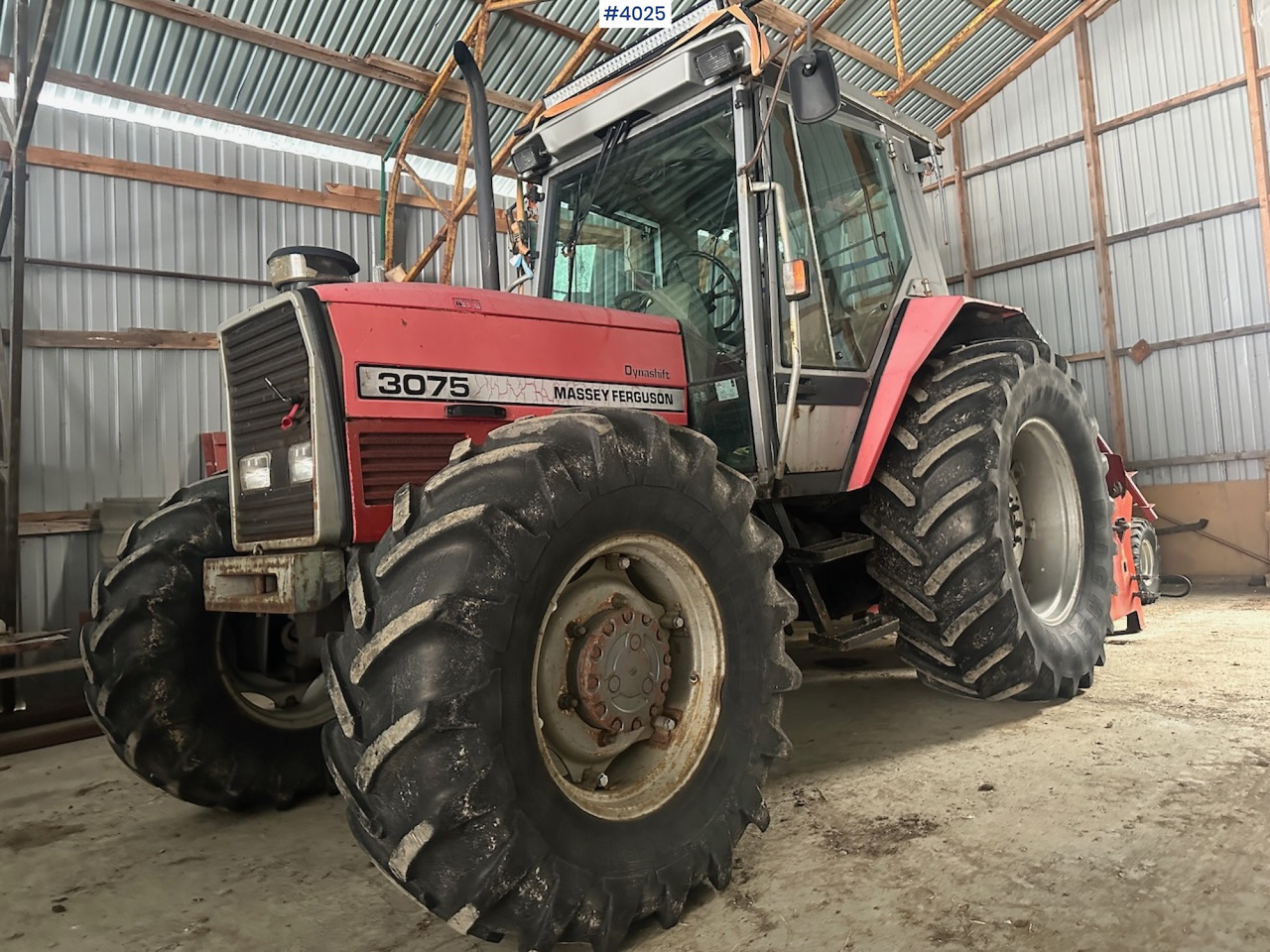 1994 Massey Ferguson 3075 4x4 tractor. WATCH VIDEO. - Tractor: foto 4 1994 Massey Ferguson 3075 4x4 tractor. WATCH VIDEO. - Tractor: foto 4