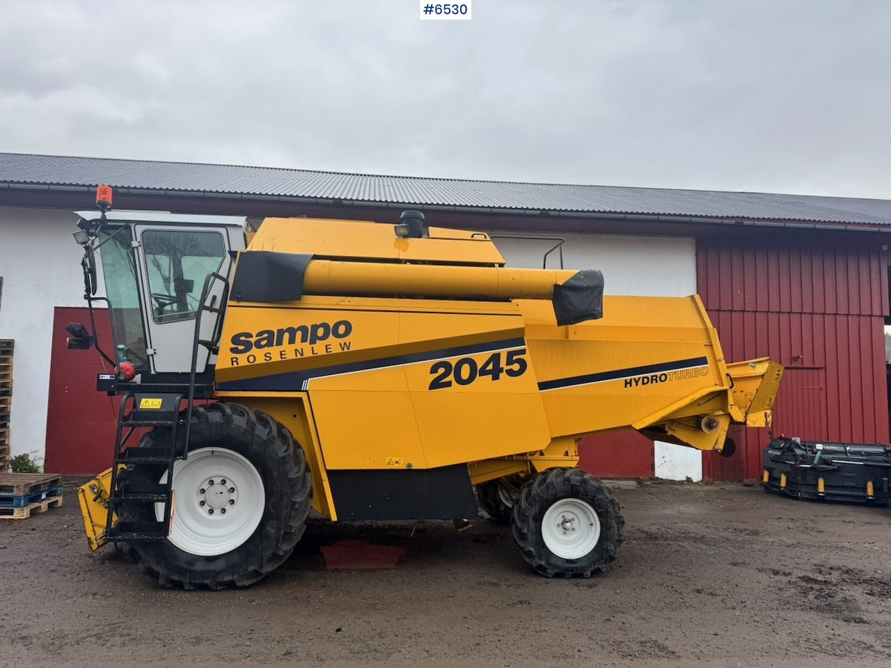2000 Sampo Rosenlaw SR2045 Combine. 1560 hours! - Cosechadora de granos: foto 3 2000 Sampo Rosenlaw SR2045 Combine. 1560 hours! - Cosechadora de granos: foto 3
