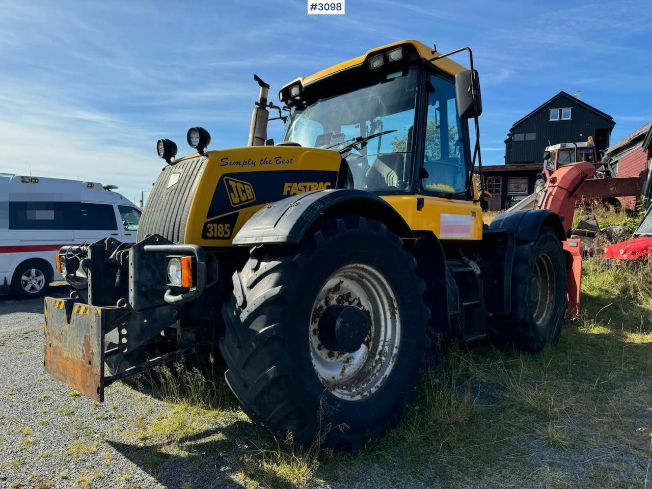 2001 JCB Fastrac 3185 4x4. The plow rigged and two sets of tires. - Tractor: foto 1 2001 JCB Fastrac 3185 4x4. The plow rigged and two sets of tires. - Tractor: foto 1