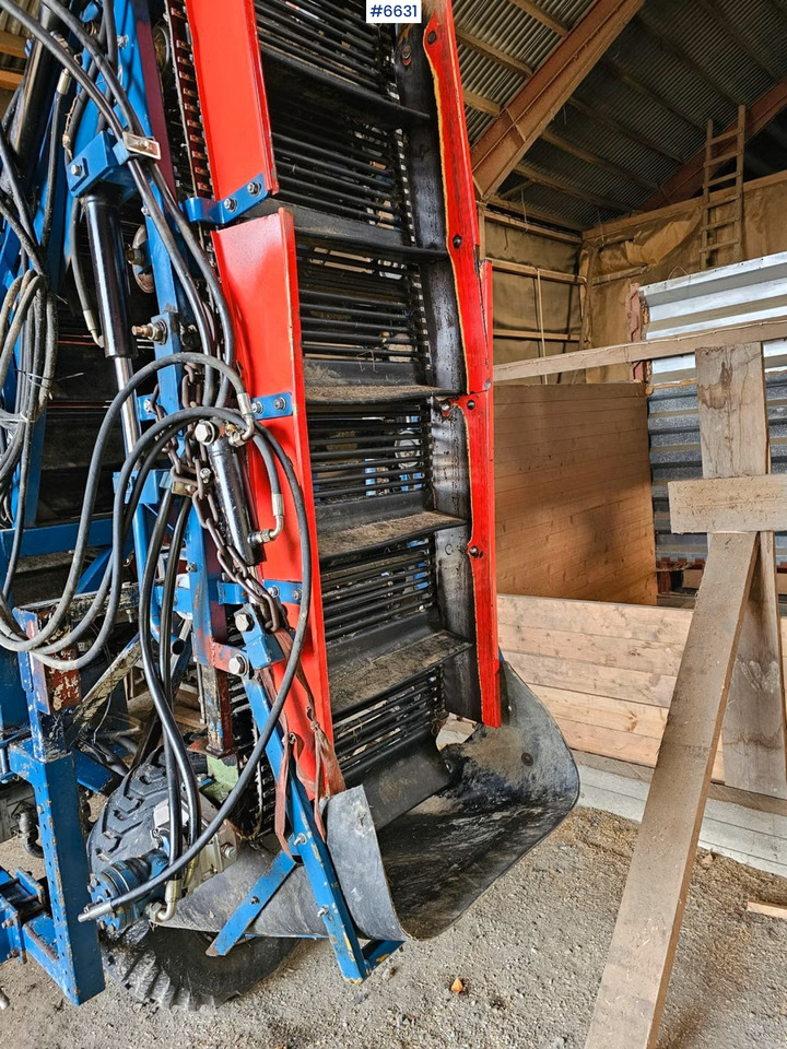 2004 ASA-LIFT Combi 1000/Stm50 Turnip harvester. - Maquinaria de henificación: foto 4 2004 ASA-LIFT Combi 1000/Stm50 Turnip harvester. - Maquinaria de henificación: foto 4