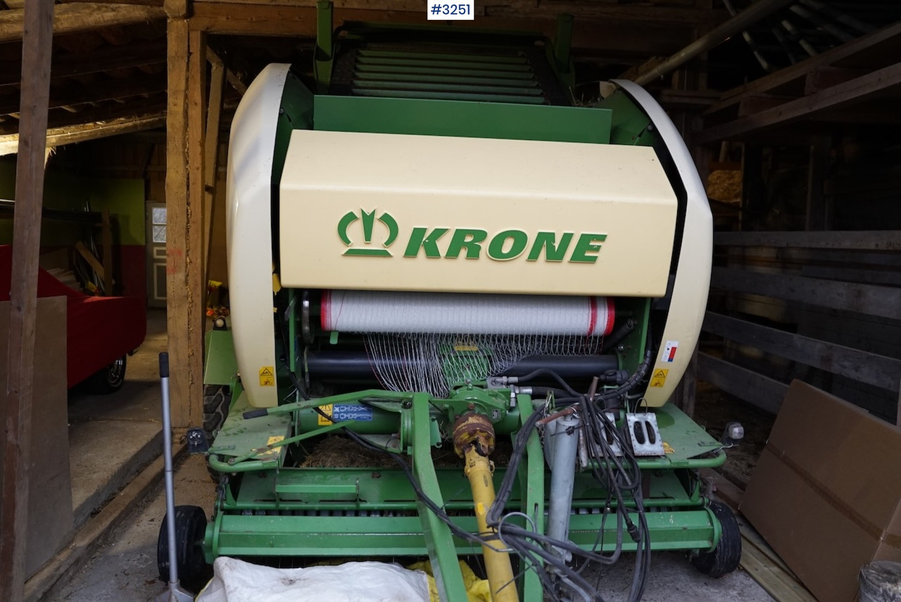2010 Krone Comprima CF155XC - Maquinaria de henificación: foto 3 2010 Krone Comprima CF155XC - Maquinaria de henificación: foto 3