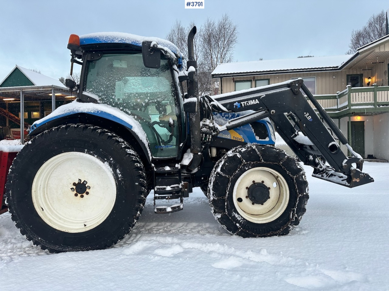 2010 New Holland T6040 4x4 plow rigged tractor w/ Trima +3.0p front loader, brand new chains, snow bucket and Westbjørn snow blower. WATCH VIDEO. - Tractor: foto 3 2010 New Holland T6040 4x4 plow rigged tractor w/ Trima +3.0p front loader, brand new chains, snow bucket and Westbjørn snow blower. WATCH VIDEO. - Tractor: foto 3