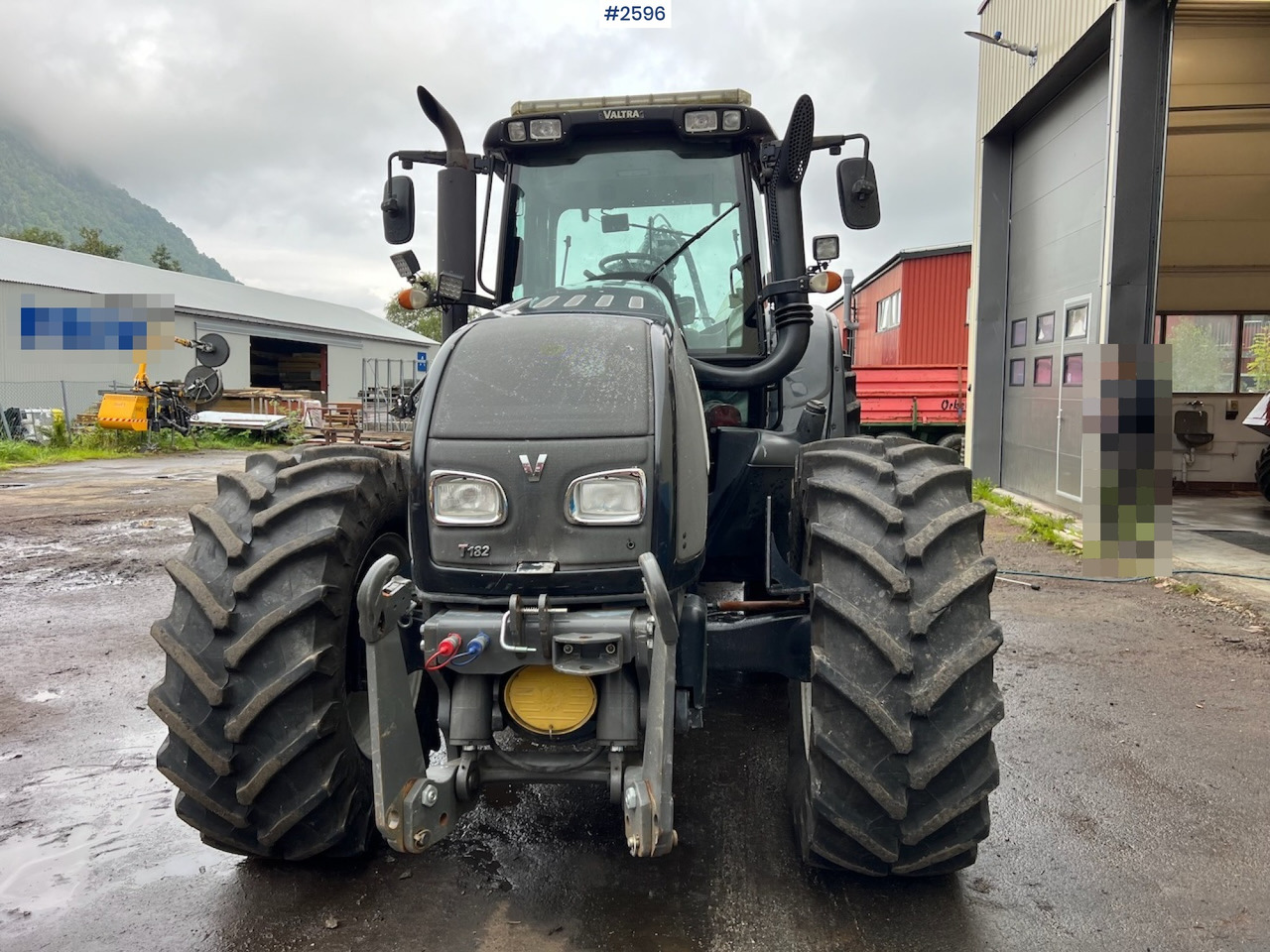 2010 Valtra T182 Versu Tractor w/ 2015 NHS 300E Chipper and 2015 Junkkari P4169 Crane - Tractor: foto 4 2010 Valtra T182 Versu Tractor w/ 2015 NHS 300E Chipper and 2015 Junkkari P4169 Crane - Tractor: foto 4