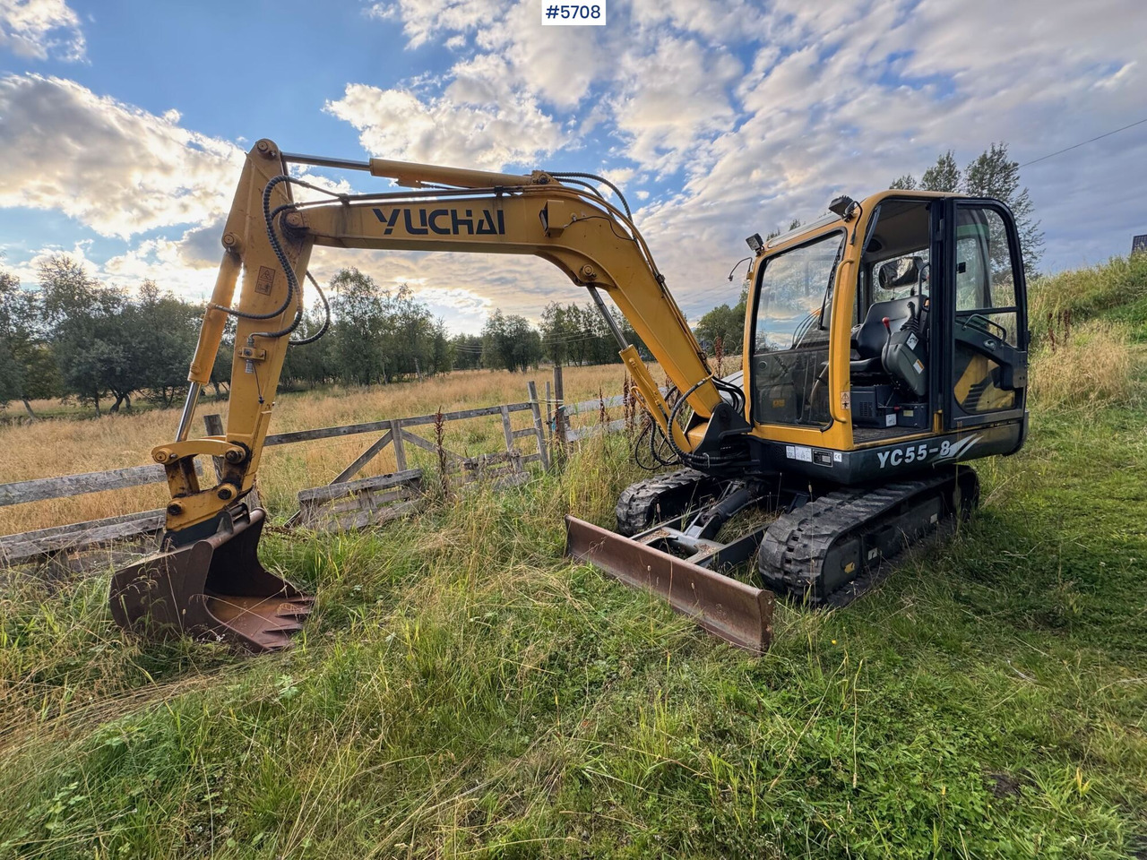 2013 Yuchai YC55-8 with only 448 hours. WATCH VIDEO! - Miniexcavadora: foto 2 2013 Yuchai YC55-8 with only 448 hours. WATCH VIDEO! - Miniexcavadora: foto 2