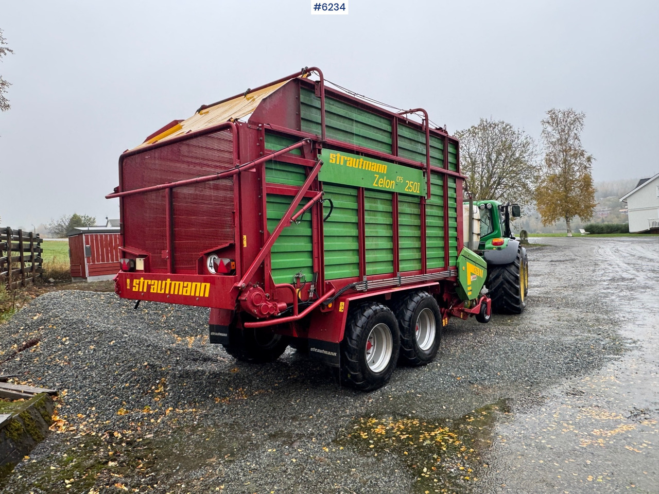 2015 Strutmann Zelon CFS 2501 loader wagon - Maquinaria de henificación: foto 4 2015 Strutmann Zelon CFS 2501 loader wagon - Maquinaria de henificación: foto 4