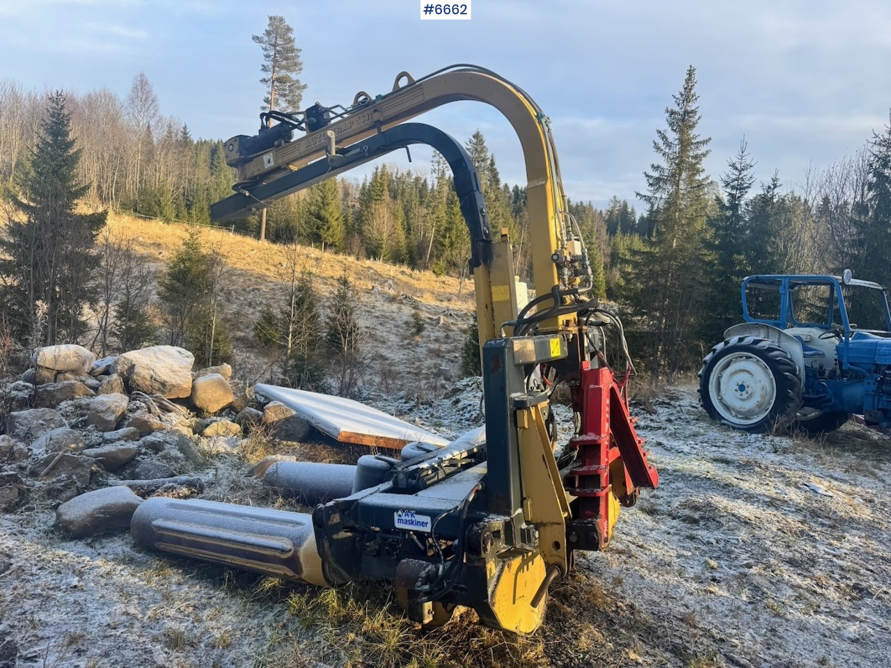 Approx. 2006 Tanco 1510 Round Bale Wrapper. - Maquinaria de henificación: foto 1 Approx. 2006 Tanco 1510 Round Bale Wrapper. - Maquinaria de henificación: foto 1