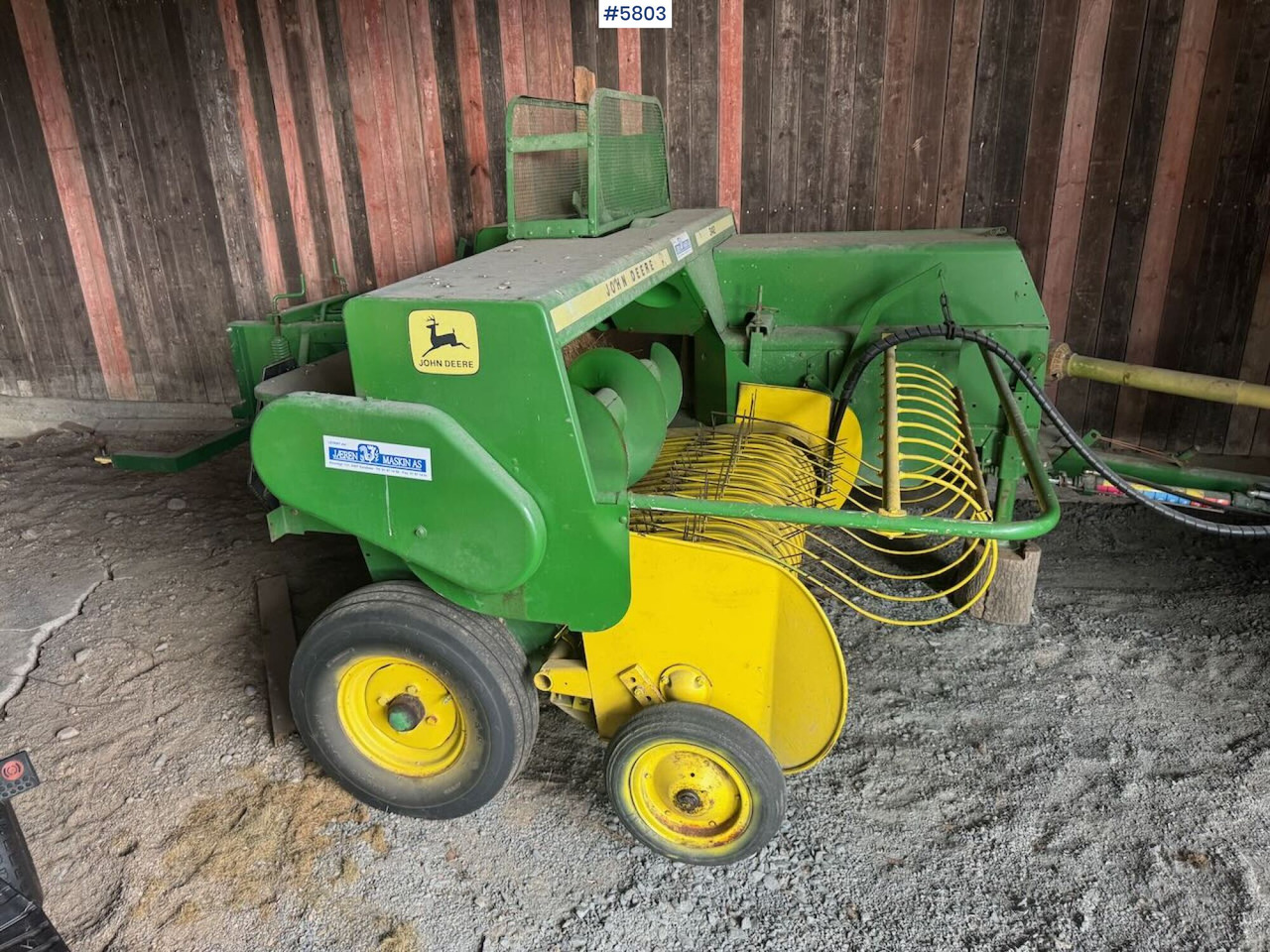 John Deere 342 - Maquinaria de henificación: foto 2 John Deere 342 - Maquinaria de henificación: foto 2