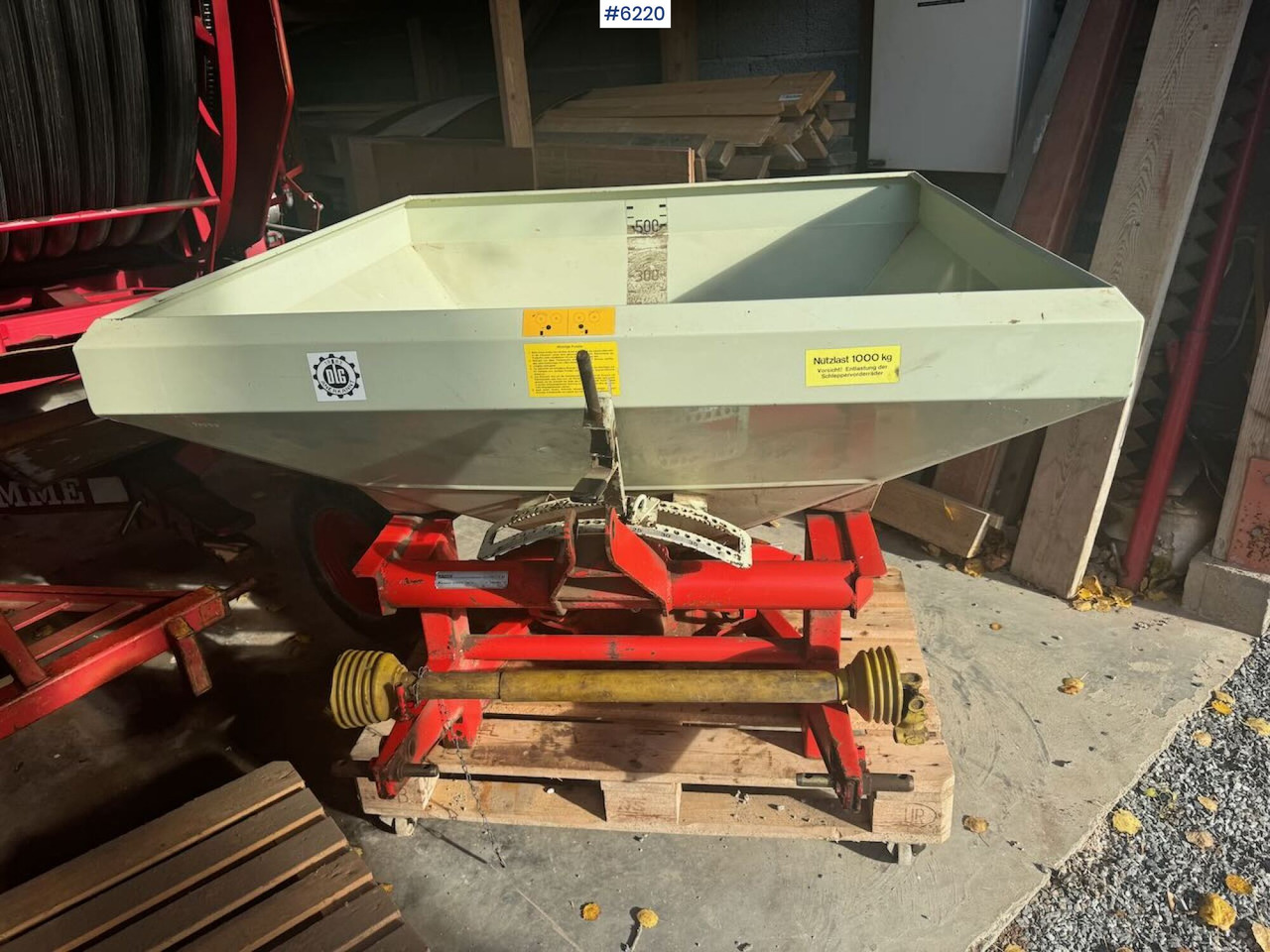 Rauch Komet ZS800 - Esparcidor de fertilizantes: foto 1 Rauch Komet ZS800 - Esparcidor de fertilizantes: foto 1