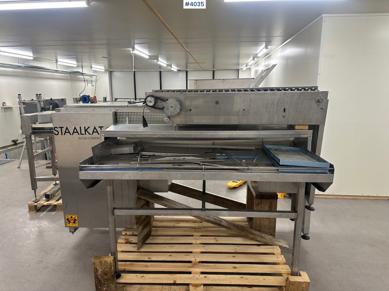 Sanovo Staalkat Inter compacta egg sorting machine - Maquinaria ganadera: foto 1 Sanovo Staalkat Inter compacta egg sorting machine - Maquinaria ganadera: foto 1