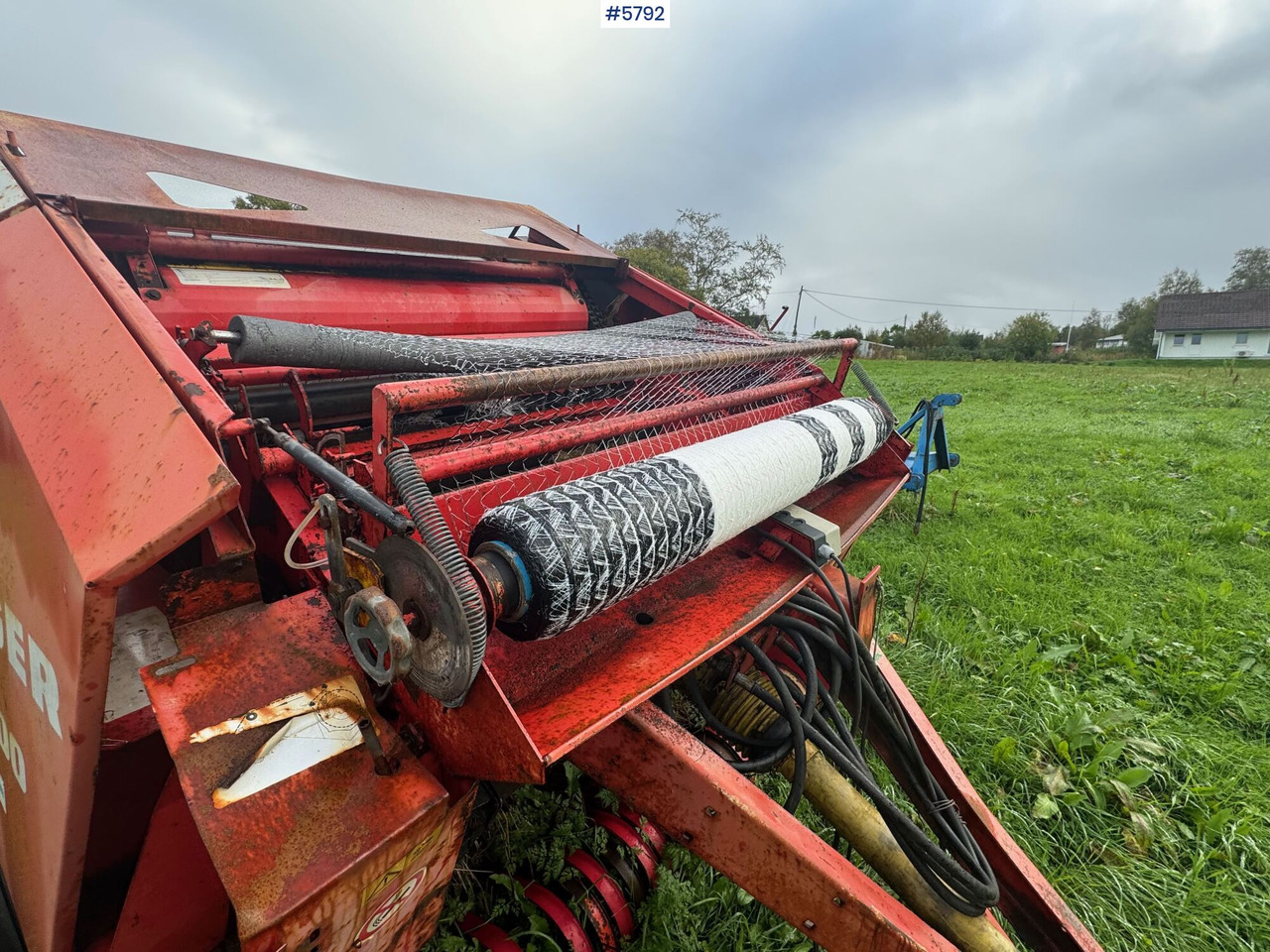 Welger RP 200 Mastercut round baler. Partially repaired object. - Maquinaria de henificación: foto 3 Welger RP 200 Mastercut round baler. Partially repaired object. - Maquinaria de henificación: foto 3