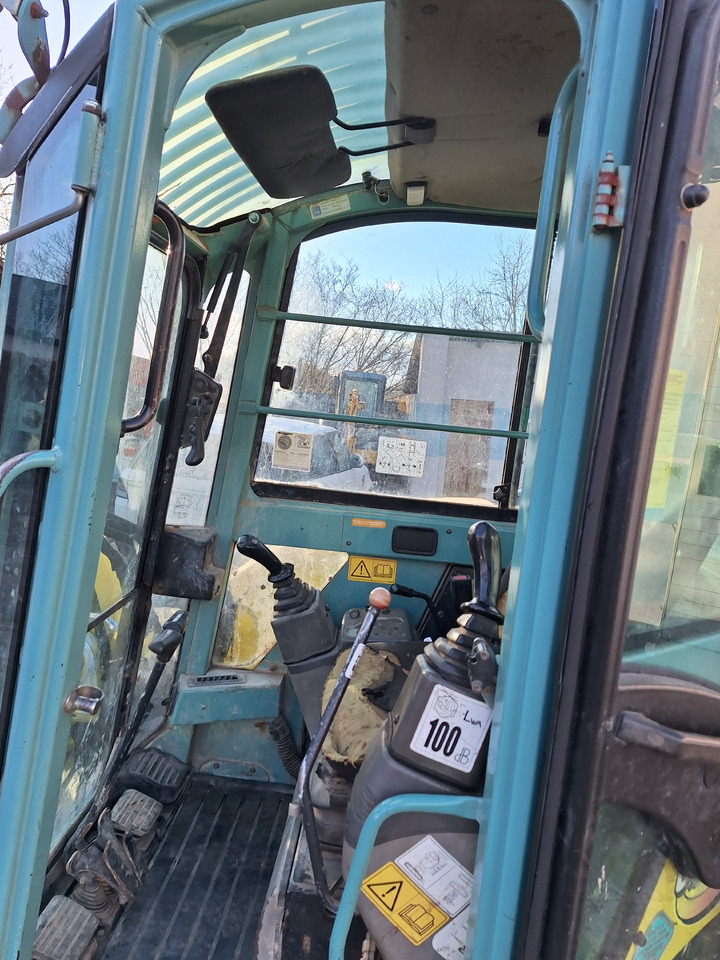 YANMAR ViO 75 - Maquinaria de construcción: foto 5 YANMAR ViO 75 - Maquinaria de construcción: foto 5