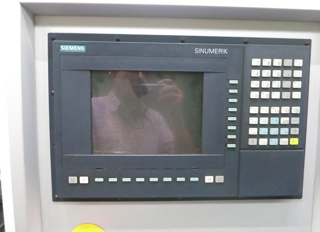HECKERT CWK 800 - Centro de mecanizado CNC: foto 5 HECKERT CWK 800 - Centro de mecanizado CNC: foto 5
