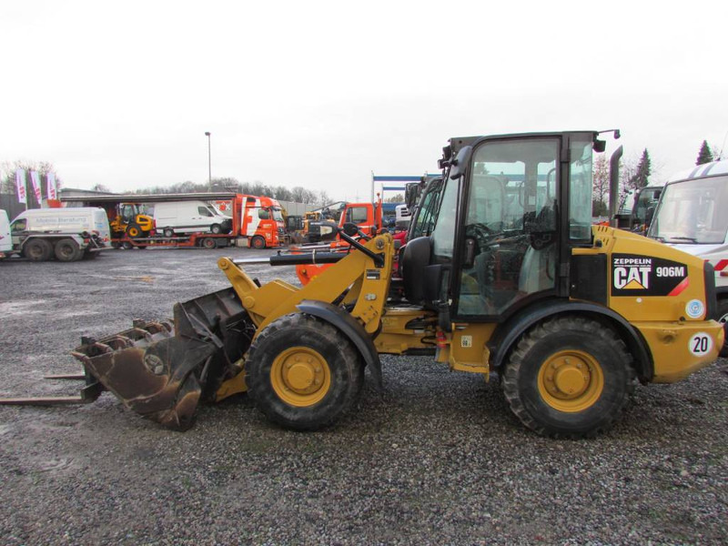 Cat 906 M Radlader 29.500 EUR - Cargadora de ruedas: foto 1 Cat 906 M Radlader 29.500 EUR - Cargadora de ruedas: foto 1