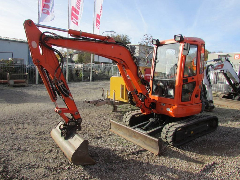 Kubota U 35-3 alpha 3 Minibagger 22.000 EUR - Miniexcavadora: foto 2 Kubota U 35-3 alpha 3 Minibagger 22.000 EUR - Miniexcavadora: foto 2