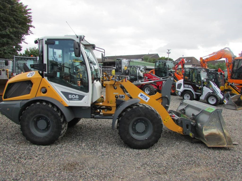 Liebherr L 506 Compact Radlader 41.500 EUR - Cargadora de ruedas: foto 5 Liebherr L 506 Compact Radlader 41.500 EUR - Cargadora de ruedas: foto 5