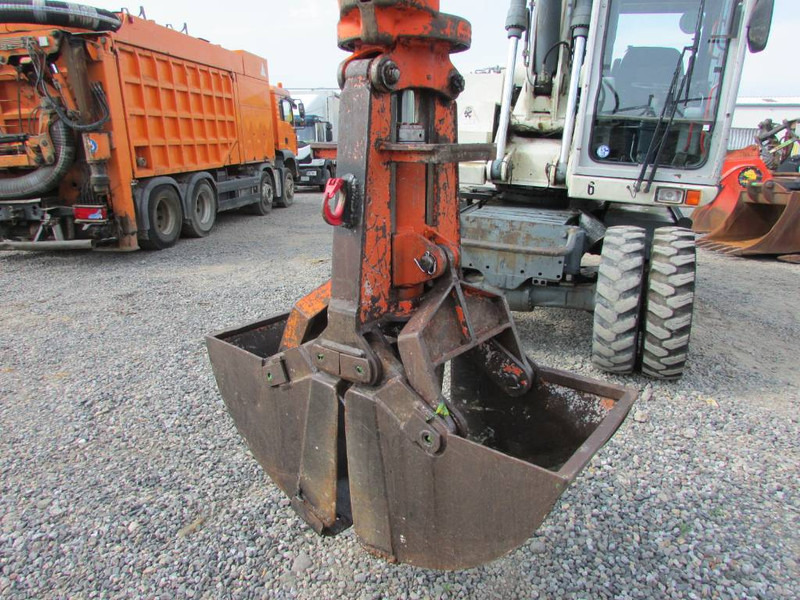 Terex TW 160 SR Mobilbagger Umschlagbagger - Excavadora de ruedas: foto 5 Terex TW 160 SR Mobilbagger Umschlagbagger - Excavadora de ruedas: foto 5