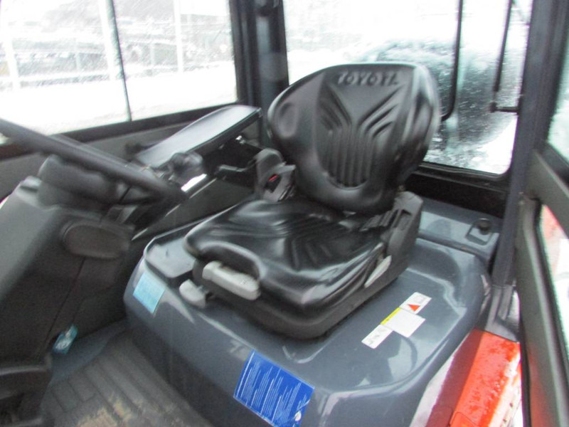 Toyota 02-8 FGF 25 Tonero 25 Gas Stapler - Carretilla elevadora de gas: foto 5 Toyota 02-8 FGF 25 Tonero 25 Gas Stapler - Carretilla elevadora de gas: foto 5
