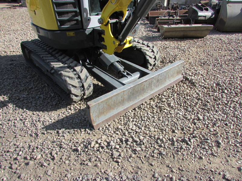 WACKER NEUSON EZ 26 Minibagger 27.000 EUR - Miniexcavadora: foto 4 WACKER NEUSON EZ 26 Minibagger 27.000 EUR - Miniexcavadora: foto 4