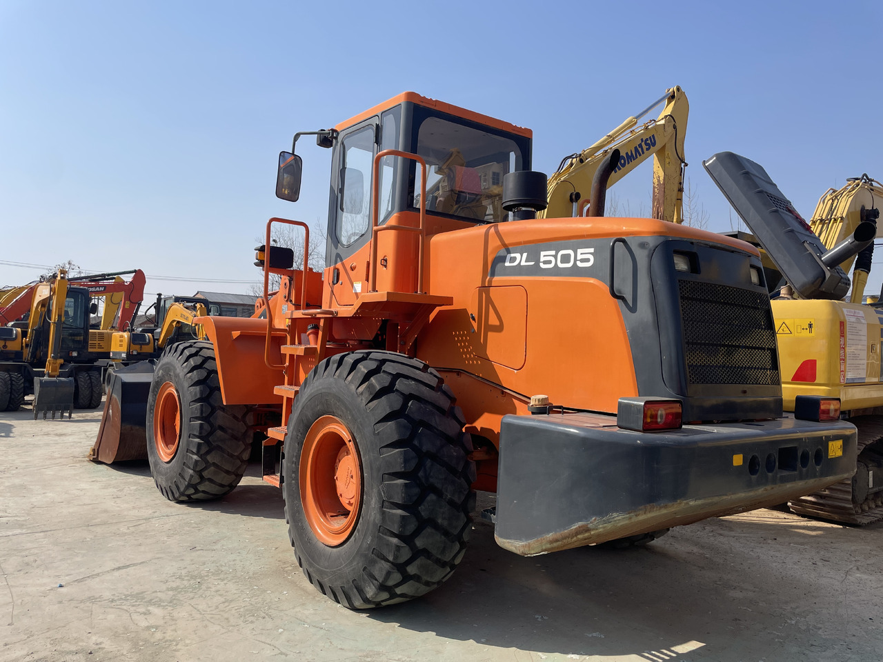 DOOSAN DL505-9C - Cargadora de ruedas: foto 4 DOOSAN DL505-9C - Cargadora de ruedas: foto 4