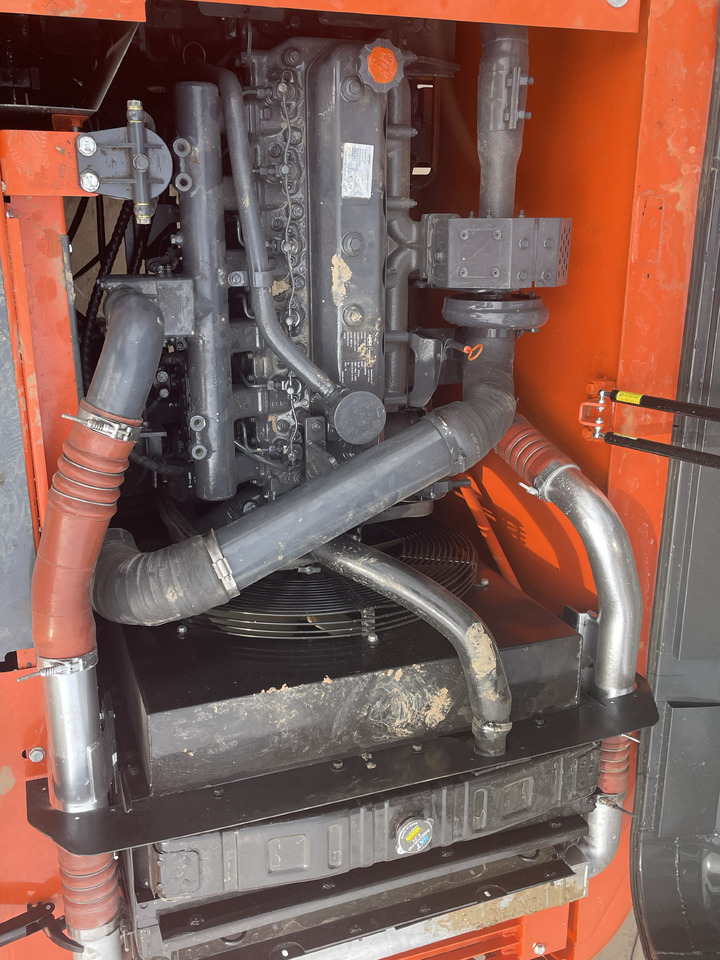 DOOSAN DX225LC-9C - Excavadora de cadenas: foto 5 DOOSAN DX225LC-9C - Excavadora de cadenas: foto 5