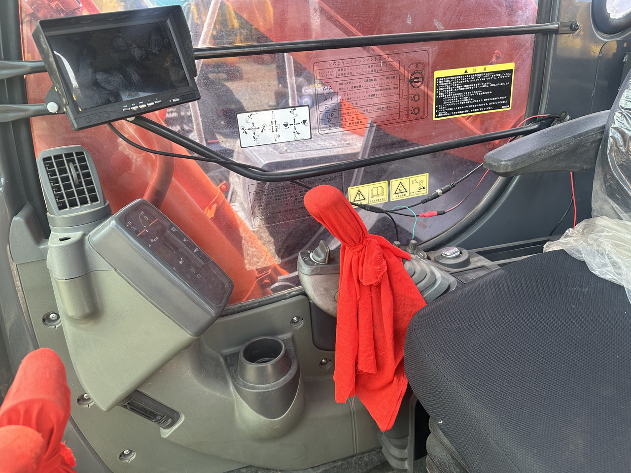 Excavadora de cadenas HITACHI ZX350H: foto 10