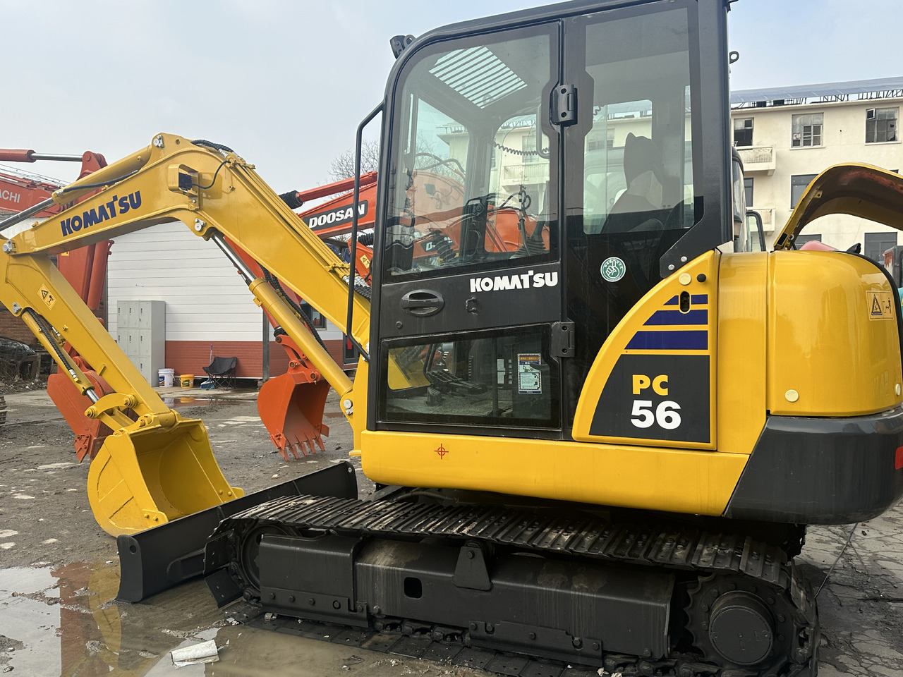 KOMATSU PC56-3 - Miniexcavadora: foto 1 KOMATSU PC56-3 - Miniexcavadora: foto 1
