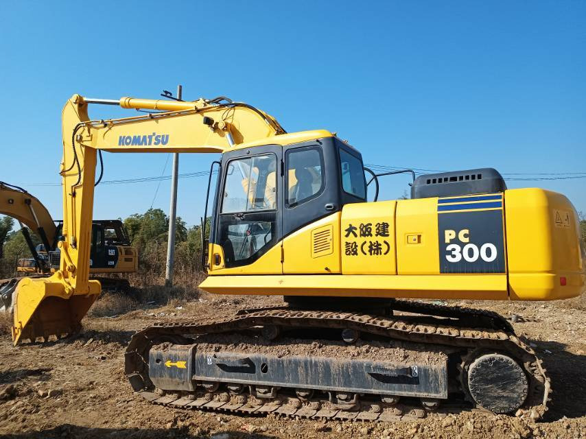 Komatsu PC 300 - Excavadora de cadenas: foto 1 Komatsu PC 300 - Excavadora de cadenas: foto 1
