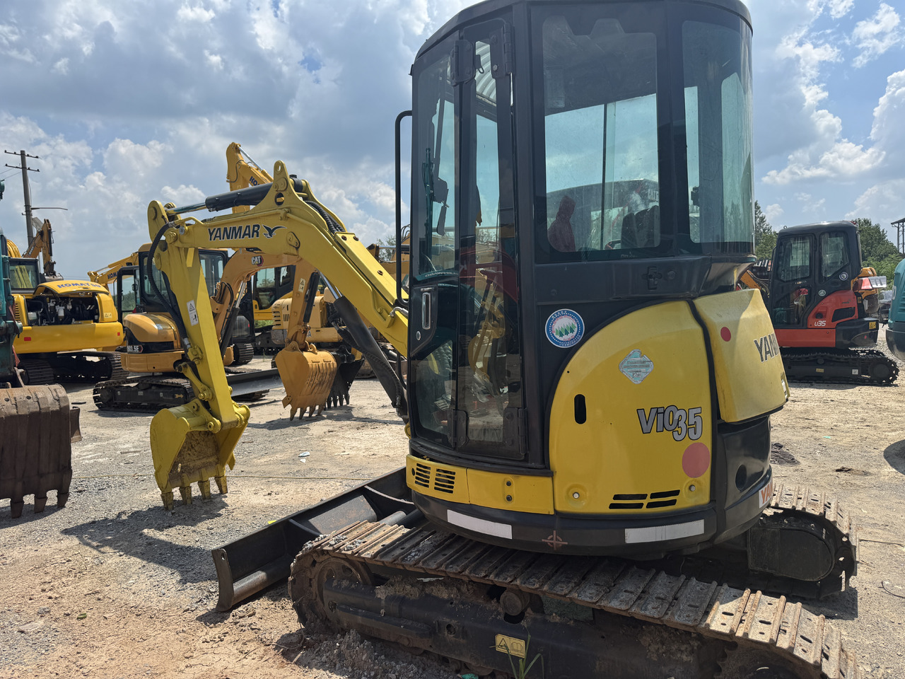 YANMAR VIO35-6 - Miniexcavadora: foto 1 YANMAR VIO35-6 - Miniexcavadora: foto 1