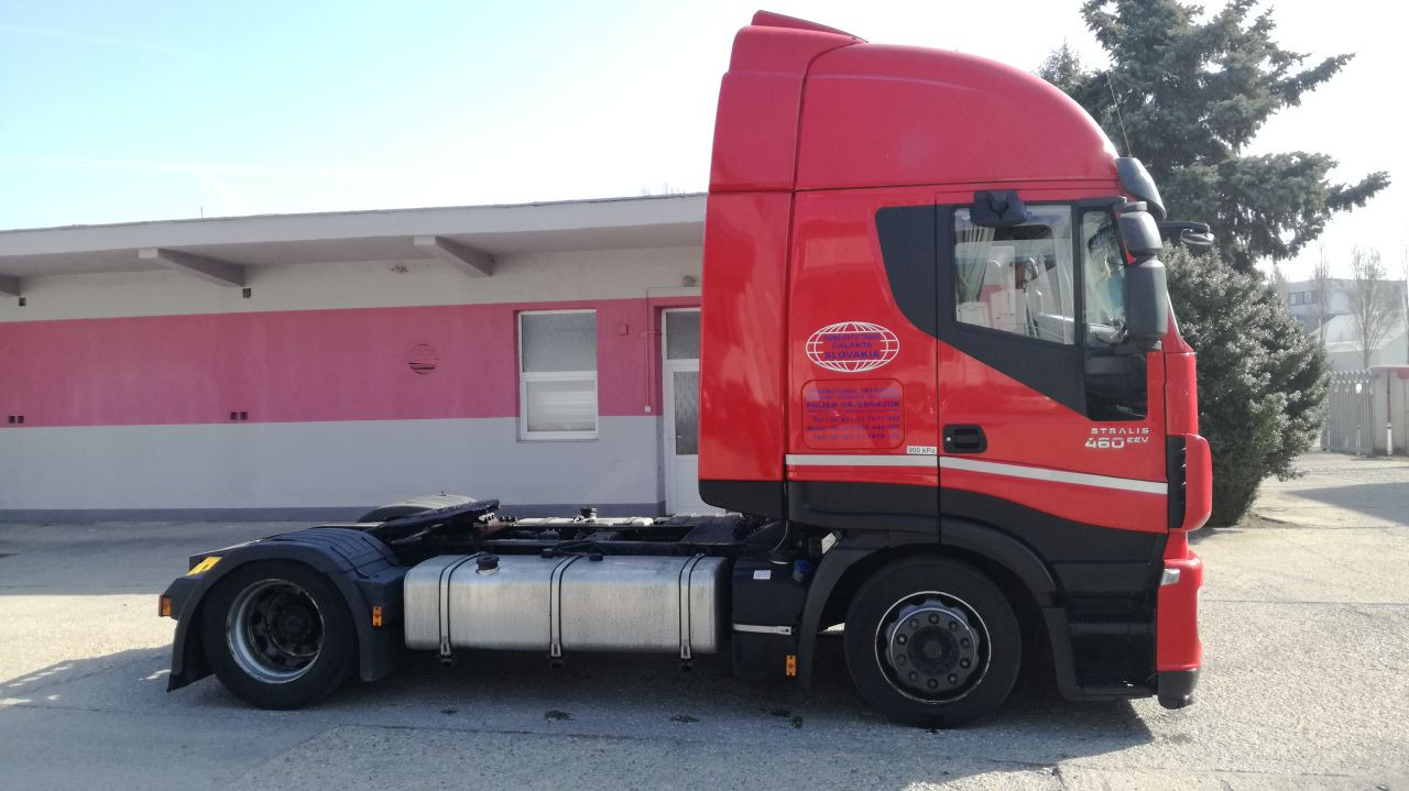 IVECO AS440T/FP-LT - Cabeza tractora: foto 2 IVECO AS440T/FP-LT - Cabeza tractora: foto 2