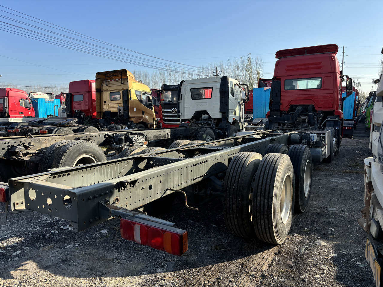 SINOTRUCK HAOHAN N7 - Cabeza tractora: foto 3 SINOTRUCK HAOHAN N7 - Cabeza tractora: foto 3