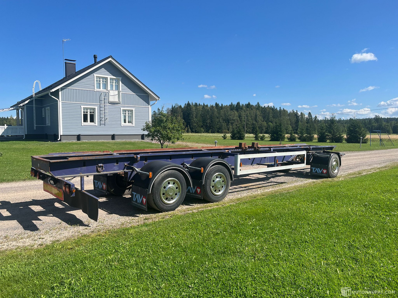 Asentamo Koivu, kolmiakselinen kuorma-auto vaihtolavaperävaunu, Juuri katsastettu, Nurmijärvi - Camión: foto 1 Asentamo Koivu, kolmiakselinen kuorma-auto vaihtolavaperävaunu, Juuri katsastettu, Nurmijärvi - Camión: foto 1
