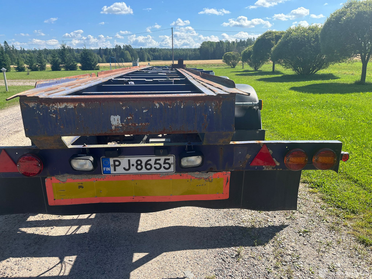 Asentamo Koivu, kolmiakselinen kuorma-auto vaihtolavaperävaunu, Juuri katsastettu, Nurmijärvi - Camión: foto 5 Asentamo Koivu, kolmiakselinen kuorma-auto vaihtolavaperävaunu, Juuri katsastettu, Nurmijärvi - Camión: foto 5