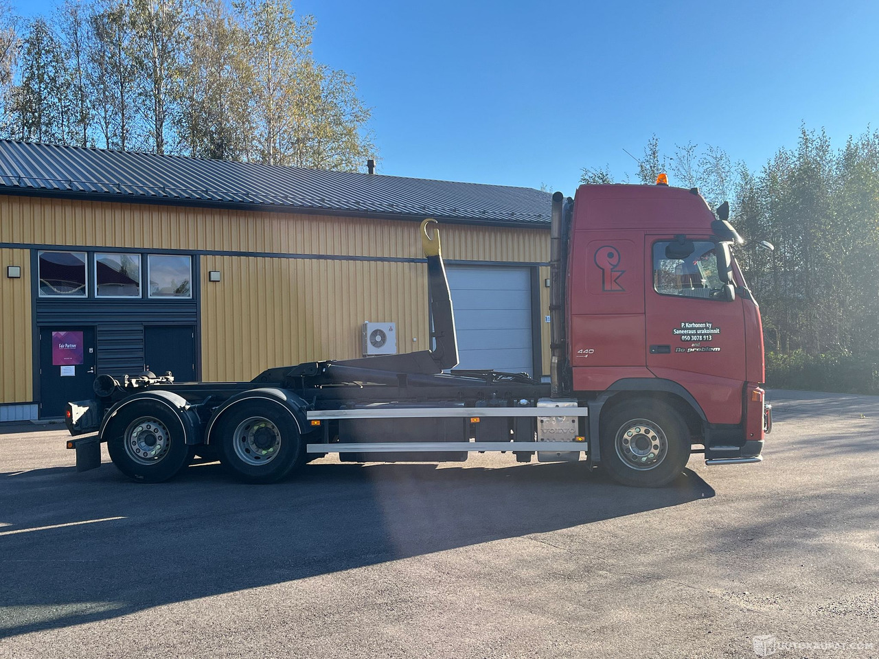Camión Volvo FH13 440, Koukkulava kuorma-auto, 2007, Todella siistikuntoinen, Lohja: foto 13