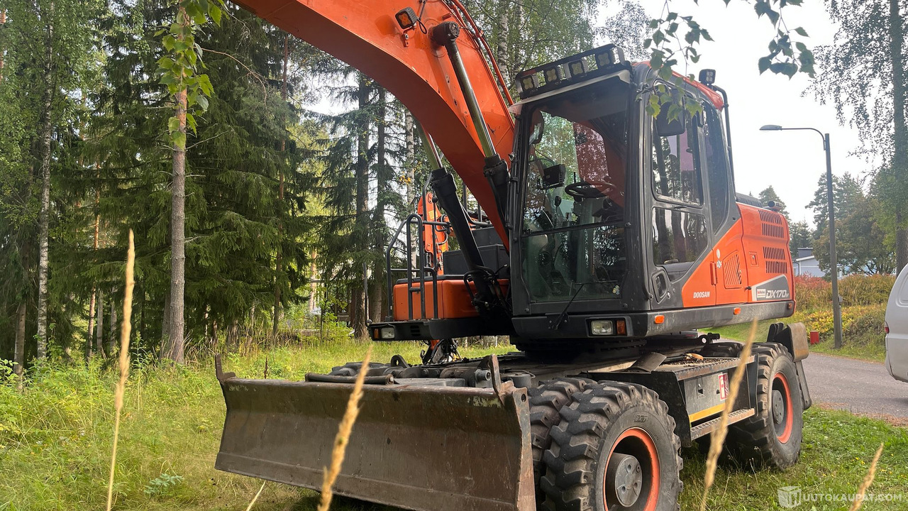 Doosan DX170, 2017, Varkaus - Excavadora de ruedas: foto 1 Doosan DX170, 2017, Varkaus - Excavadora de ruedas: foto 1