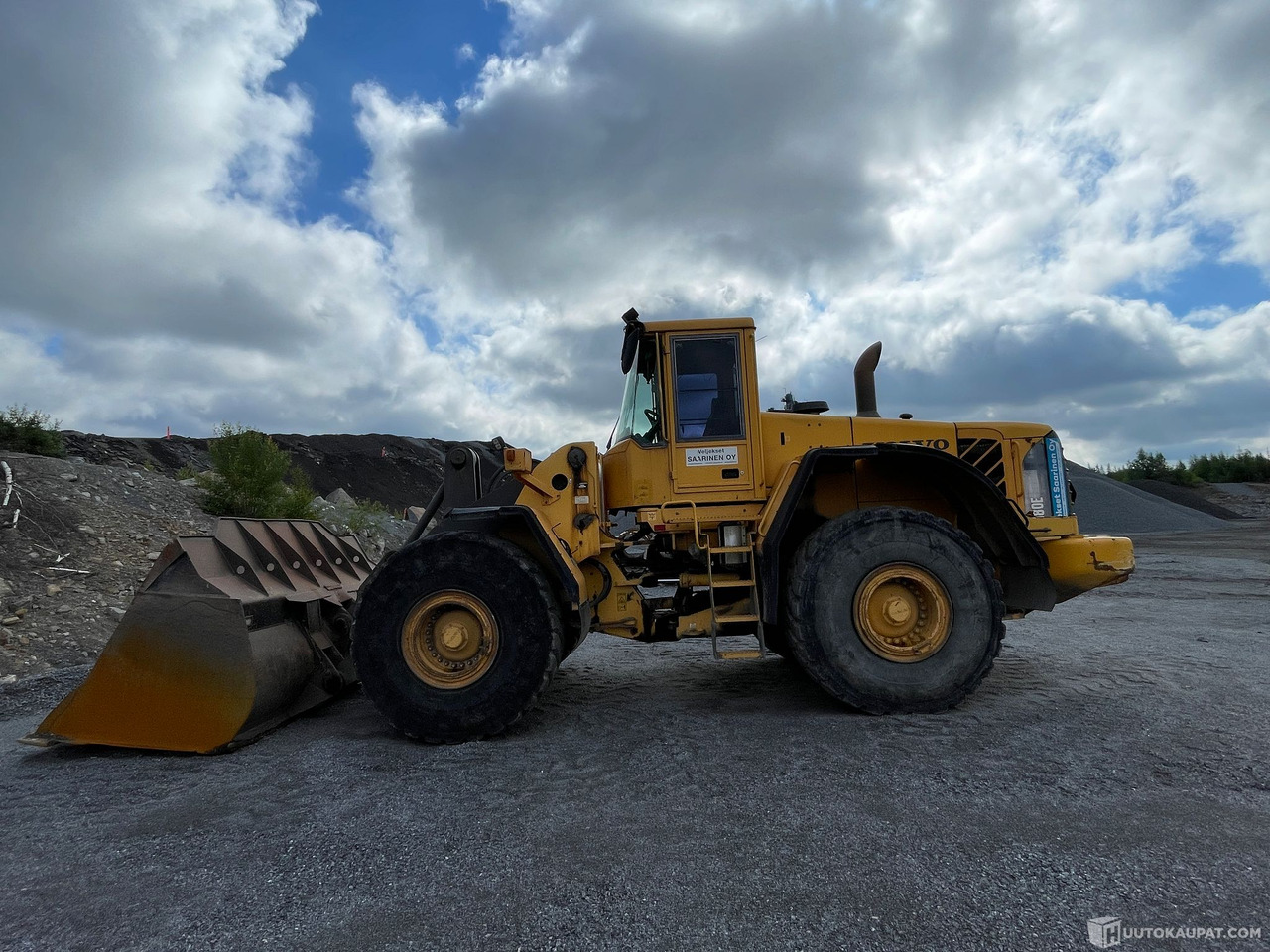 Volvo L180E, 2006 Pyöräkuormaaja Intexw, Nokia - Cargadora de ruedas: foto 1 Volvo L180E, 2006 Pyöräkuormaaja Intexw, Nokia - Cargadora de ruedas: foto 1
