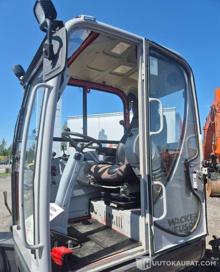 Wacker Neuson 6503, 2008, 4 860 h Kaivinkone + Peräkärry, Oulu - Miniexcavadora: foto 3 Wacker Neuson 6503, 2008, 4 860 h Kaivinkone + Peräkärry, Oulu - Miniexcavadora: foto 3