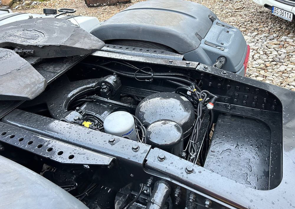 Cabeza tractora MAN TGS 18.440 NAUKA JAZDY ELKA AUTOMAT 4x2 STANDARD 315/70r22.5 SUPER STAN TGX 470 460 420 430 500 510 400 360 410: foto 15 Cabeza tractora MAN TGS 18.440 NAUKA JAZDY ELKA AUTOMAT 4x2 STANDARD 315/70r22.5 SUPER STAN TGX 470 460 420 430 500 510 400 360 410: foto 15