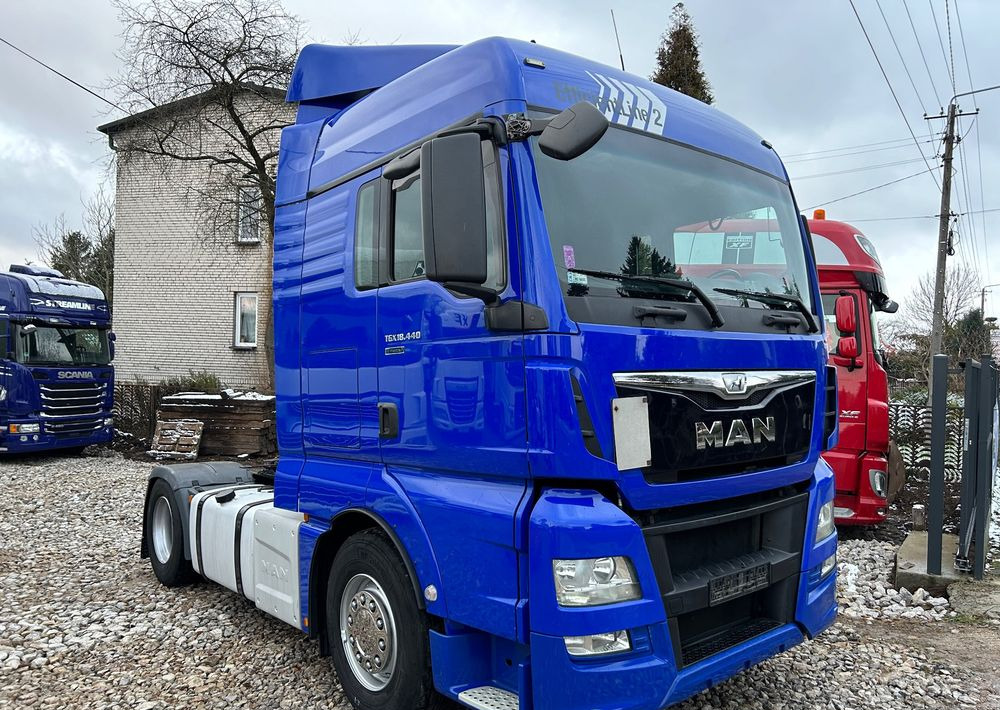 Cabeza tractora MAN TGS 18.440 NAUKA JAZDY ELKA AUTOMAT 4x2 STANDARD 315/70r22.5 SUPER STAN TGX 470 460 420 430 500 510 400 360 410: foto 11 Cabeza tractora MAN TGS 18.440 NAUKA JAZDY ELKA AUTOMAT 4x2 STANDARD 315/70r22.5 SUPER STAN TGX 470 460 420 430 500 510 400 360 410: foto 11