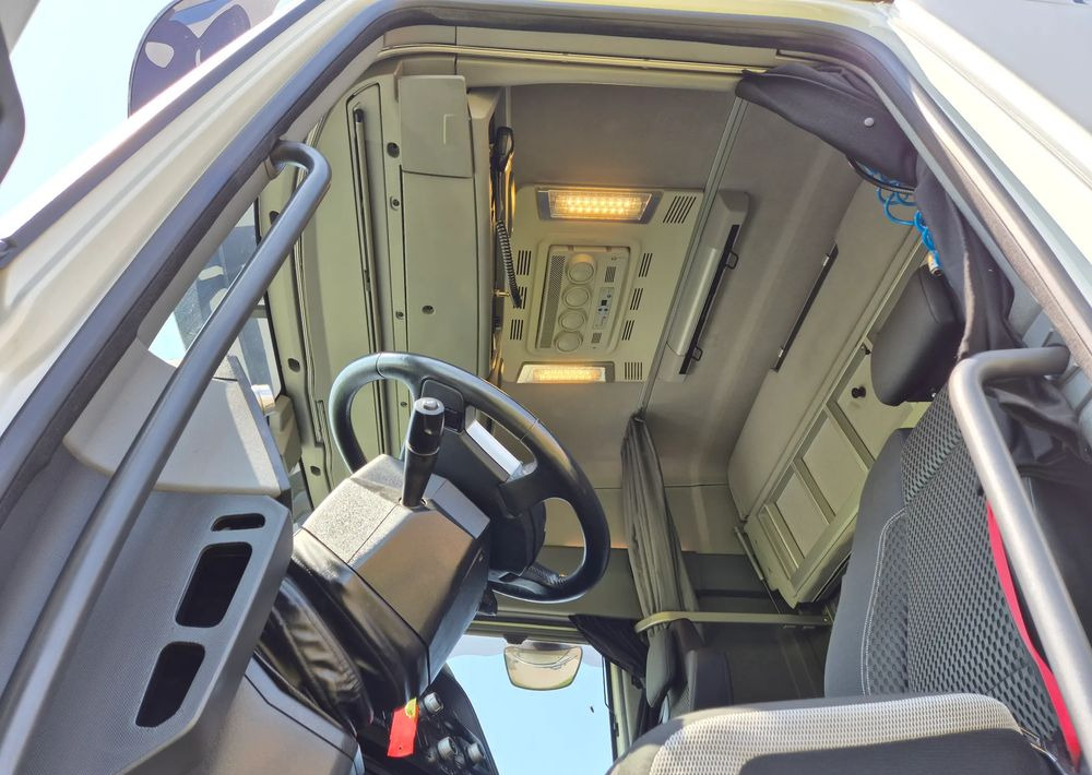 Cabeza tractora Renault HIGH GAMA T480 2019 SALON PL VIN: KD ! 13l STANDARD STANDARD / KLIMA POSTOJOWA / FULL OPCJA / T520 T440 / TOP STAN GAMA T: foto 8 Cabeza tractora Renault HIGH GAMA T480 2019 SALON PL VIN: KD ! 13l STANDARD STANDARD / KLIMA POSTOJOWA / FULL OPCJA / T520 T440 / TOP STAN GAMA T: foto 8