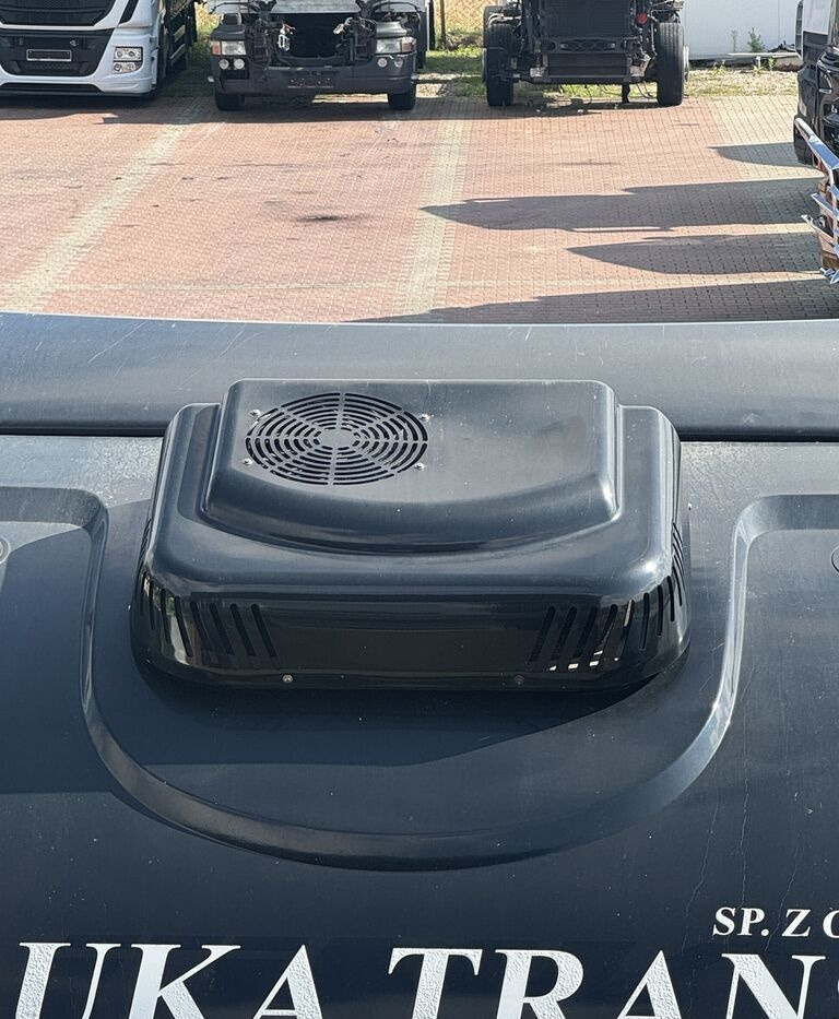 IVECO MERCEDES DAF MAN SCANIA INDEL B - Pieza de aire acondicionado para Camión: foto 1 IVECO MERCEDES DAF MAN SCANIA INDEL B - Pieza de aire acondicionado para Camión: foto 1