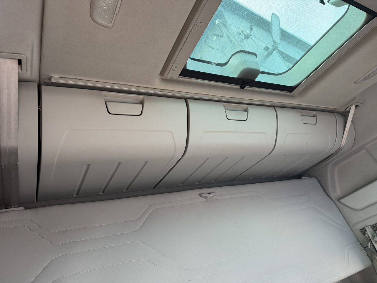 Ford F-Max 500 - Cabina e interior: foto 1 Ford F-Max 500 - Cabina e interior: foto 1